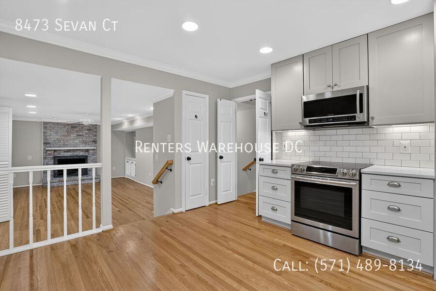 8473 Sevan Ct - Photo 6 of 23