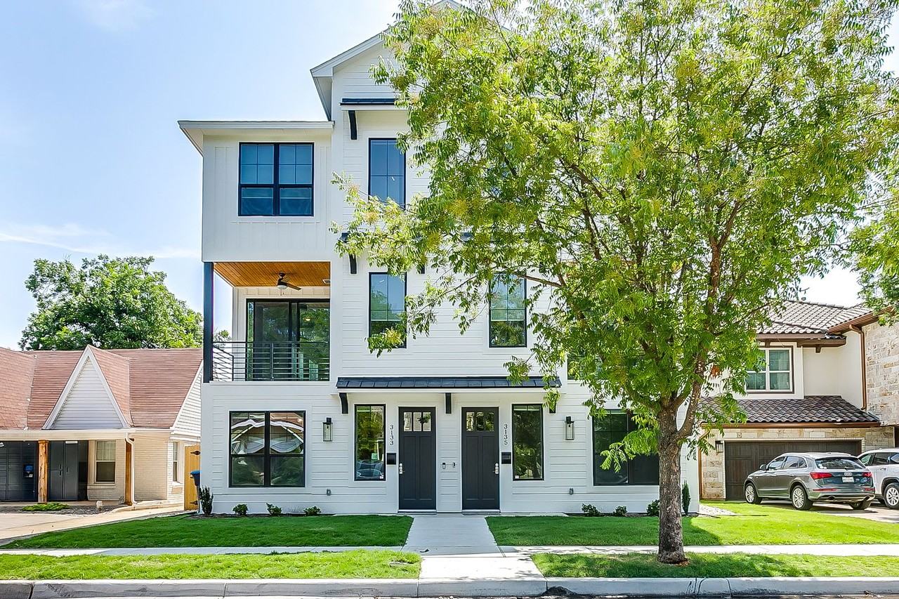 3133 Greene Ave - Photo 4 of 42