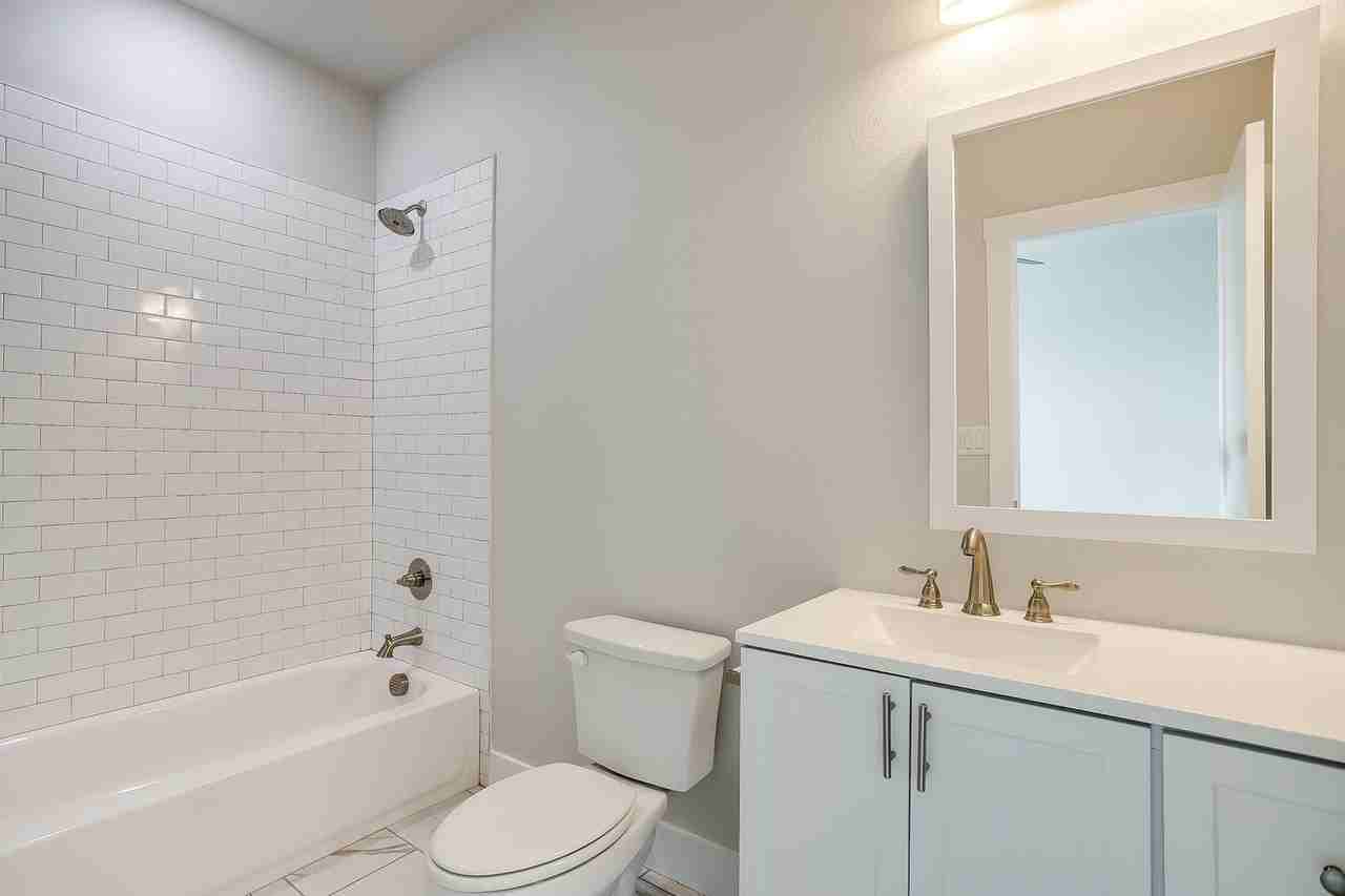 2716 Forest Park Blvd #2716FP27 - Photo 4 of 37