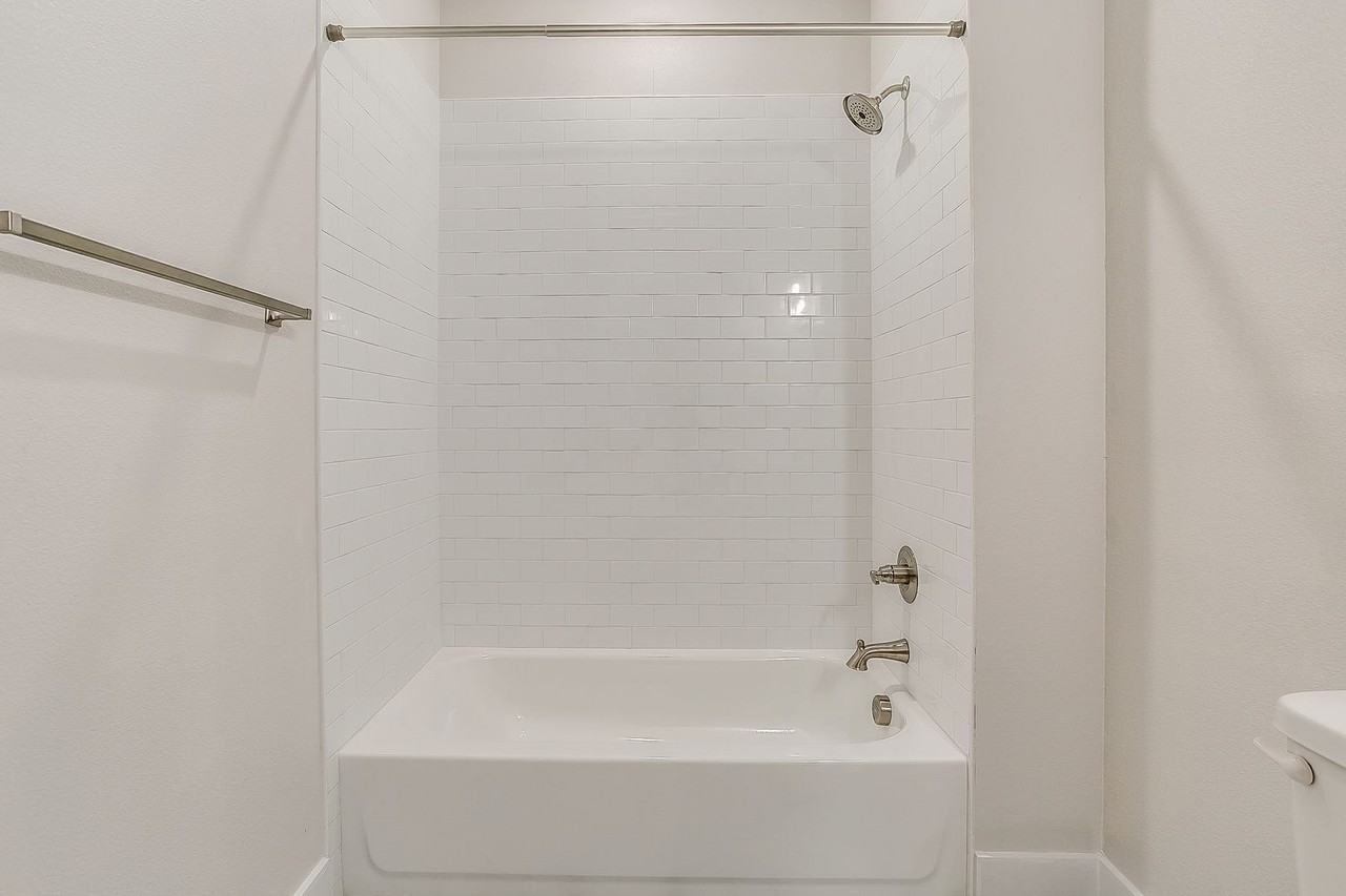 3145 Forest Park Blvd #3145FP27 - Photo 5 of 46
