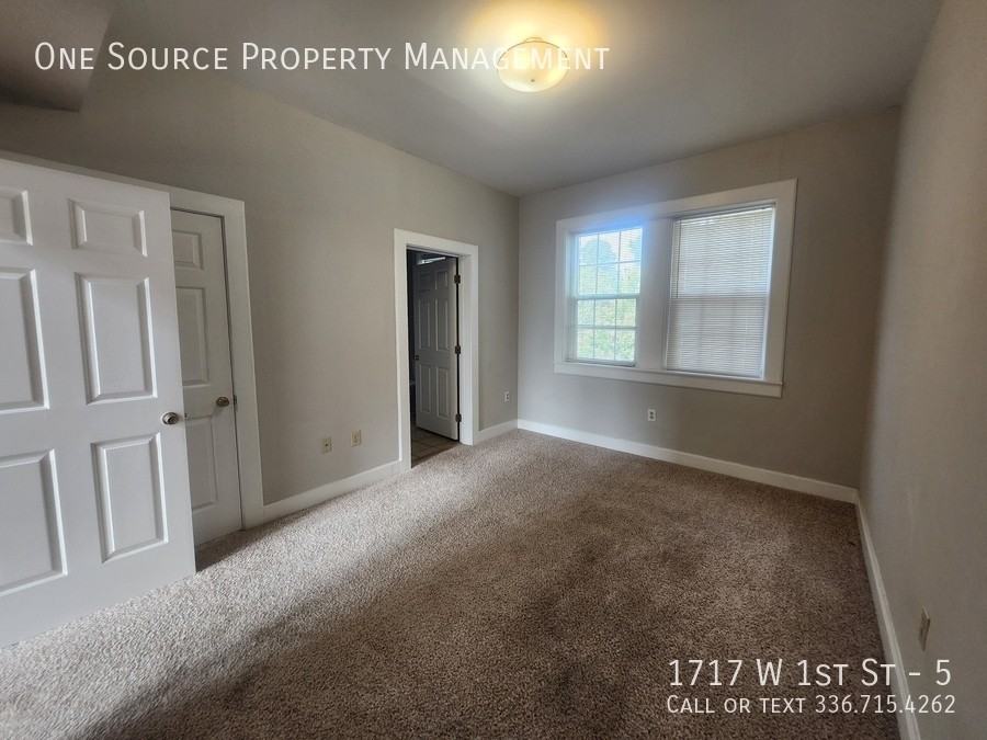 1717 W 1st St #5 - Photo 6 of 21