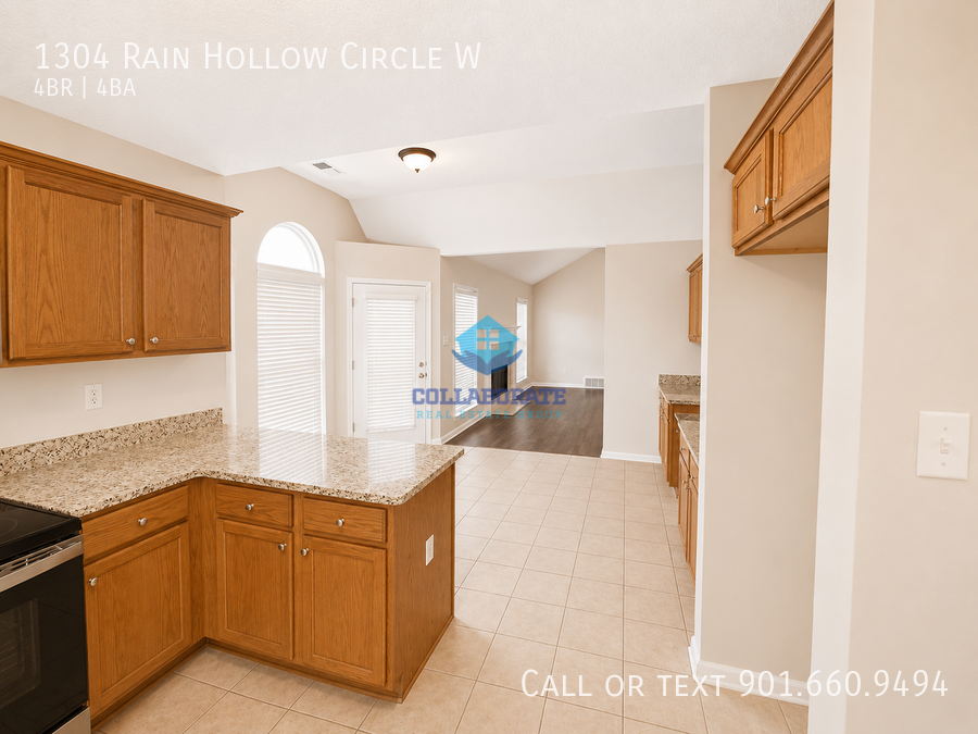 1304 Rain Hollow Cir W - Photo 6 of 30