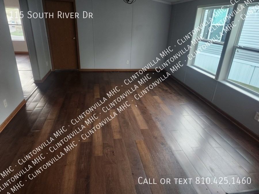 115 S River Dr - Photo 4 of 5