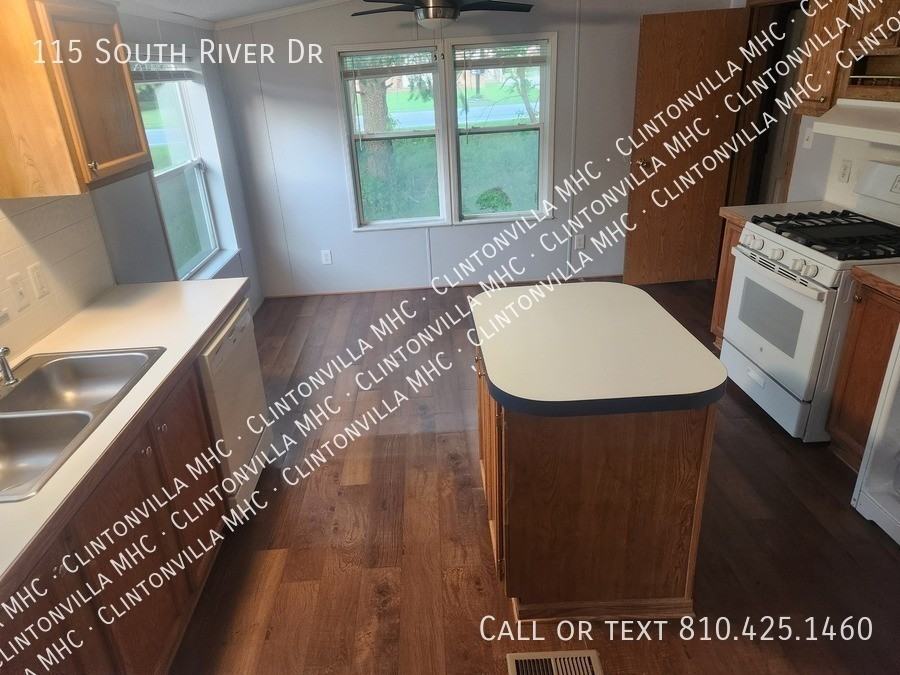 115 S River Dr - Photo 5 of 5