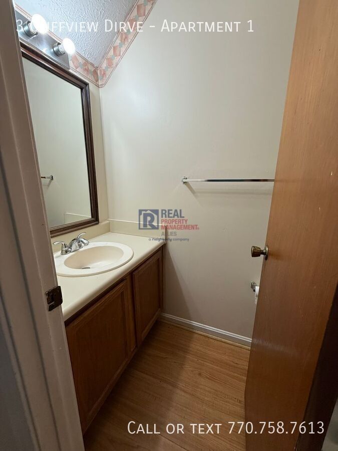 3 Cliffview Dr Se #1 - Photo 5 of 16