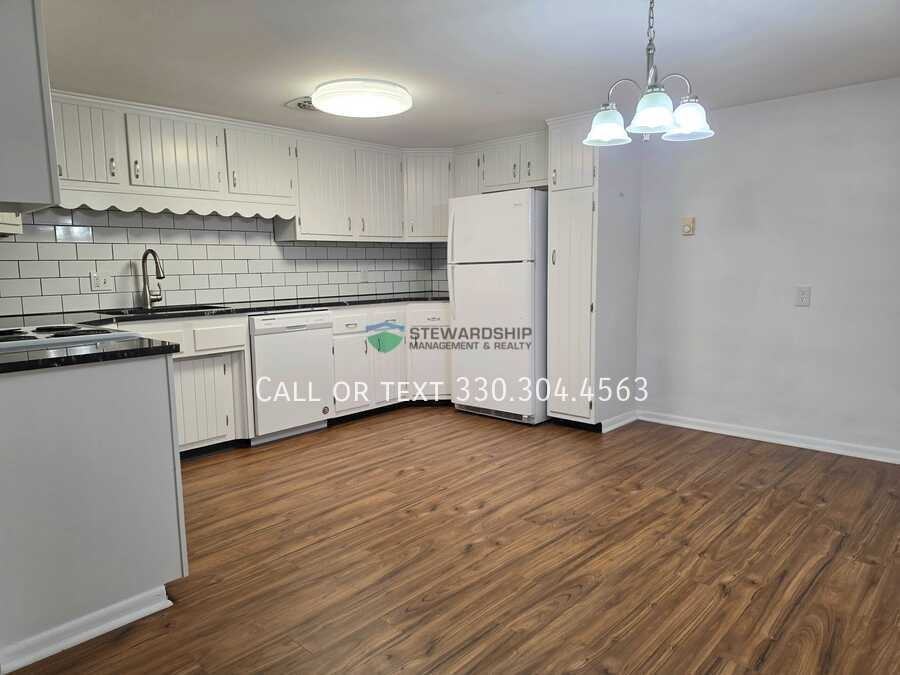3939 Market Ave N #1B - Photo 3 of 34