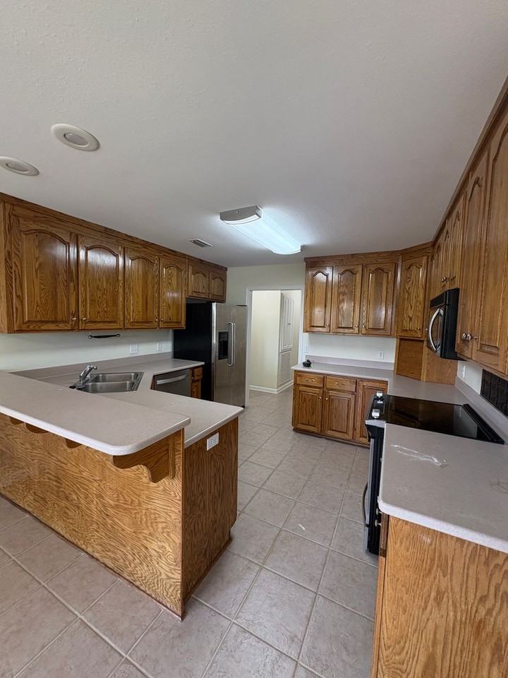 109 Sioux St - Photo 4 of 16