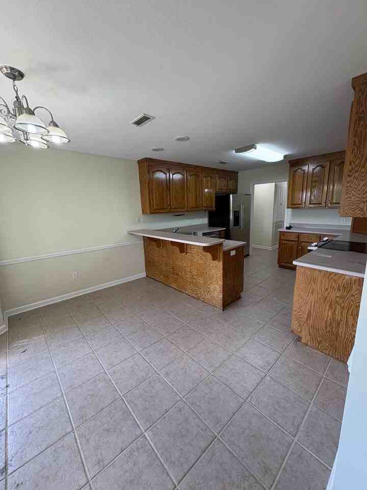 109 Sioux St - Photo 5 of 16