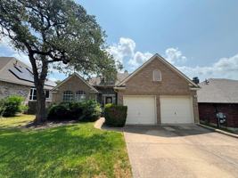 featured image of 5844 Back Bay Ln