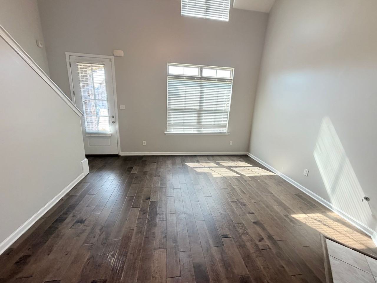 4264 Blake Cir - Photo 3 of 27