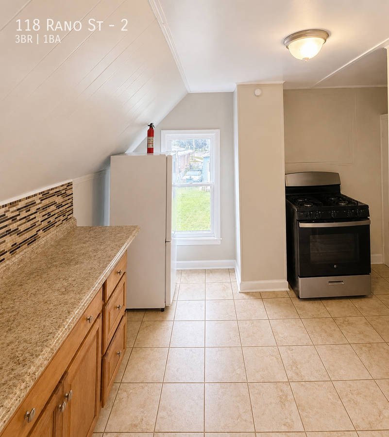 118 Rano St #2 - Photo 4 of 11