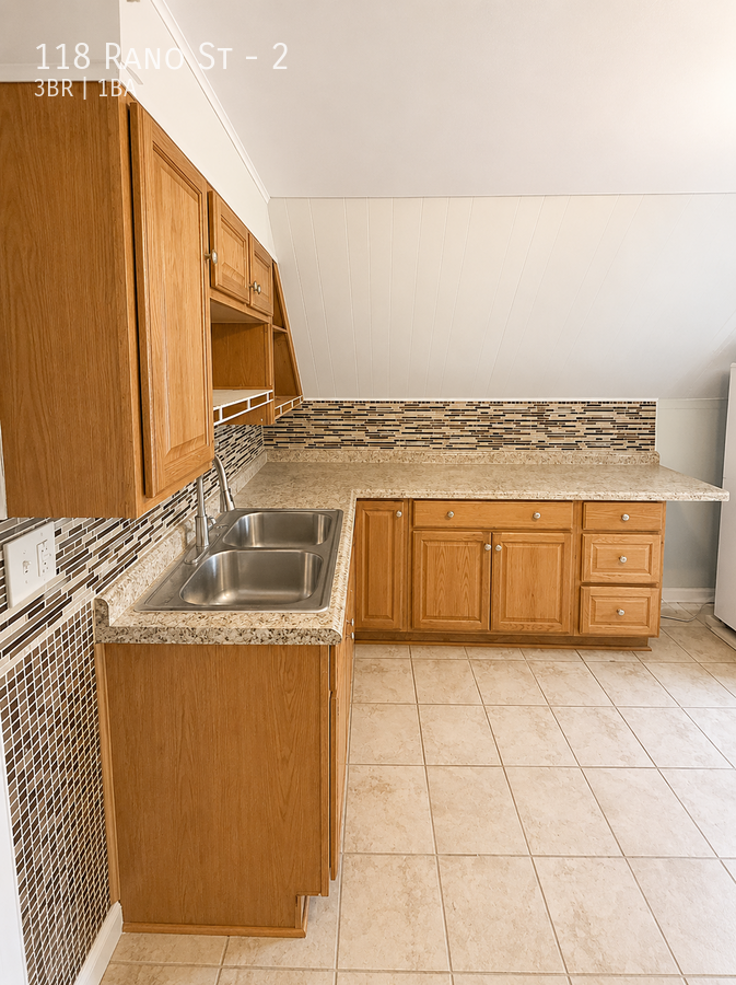 118 Rano St #2 - Photo 2 of 11