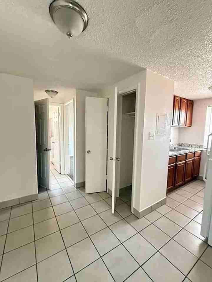2667 W Evans Ave #3109 - Photo 3 of 11