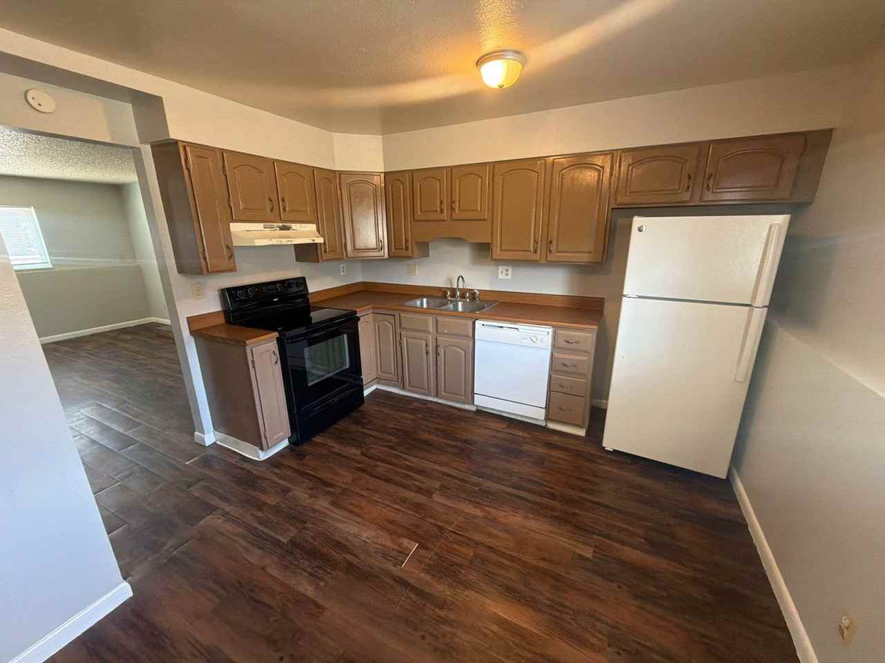 4469 E Pikes Peak Ave #4469 - Photo 2 of 37
