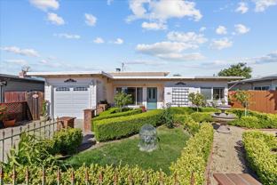 833 Ocean View Ave - Photo 1 of 1