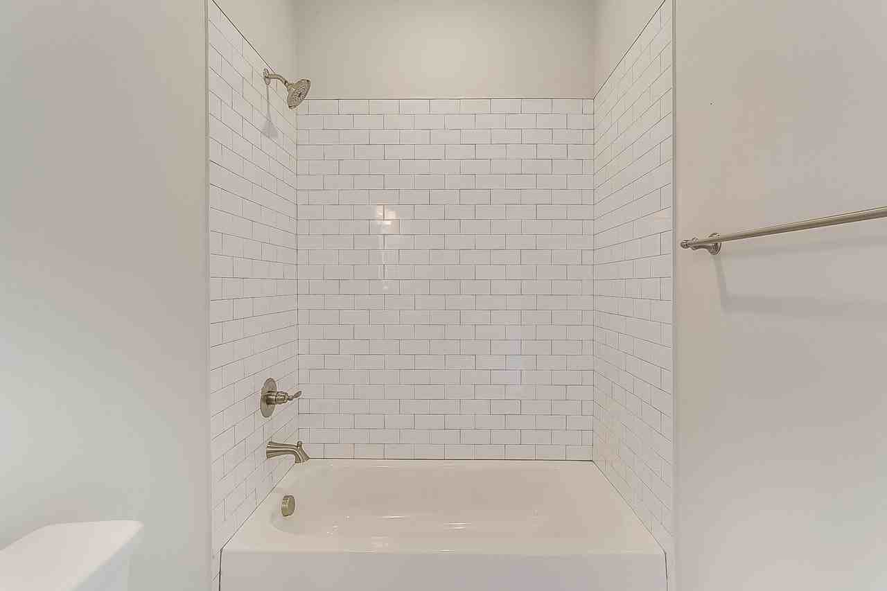 3210 Forest Park Blvd - Photo 3 of 45