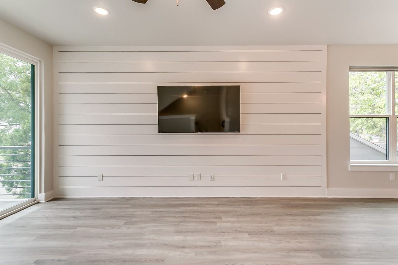 3210 Forest Park Blvd - Photo 5 of 45