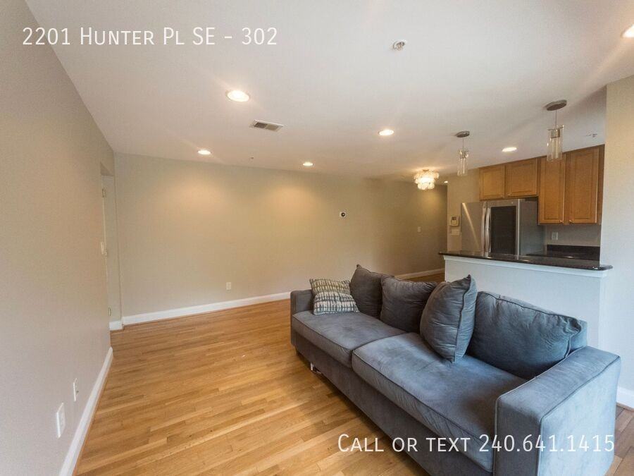 2201 Hunter Pl Se #302 - Photo 2 of 21