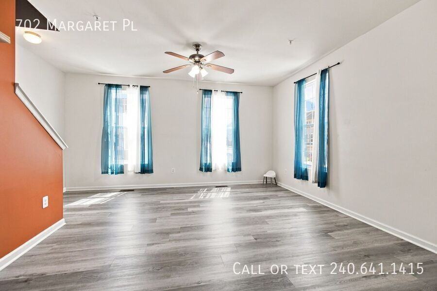 702 Margaret Pl - Photo 4 of 18