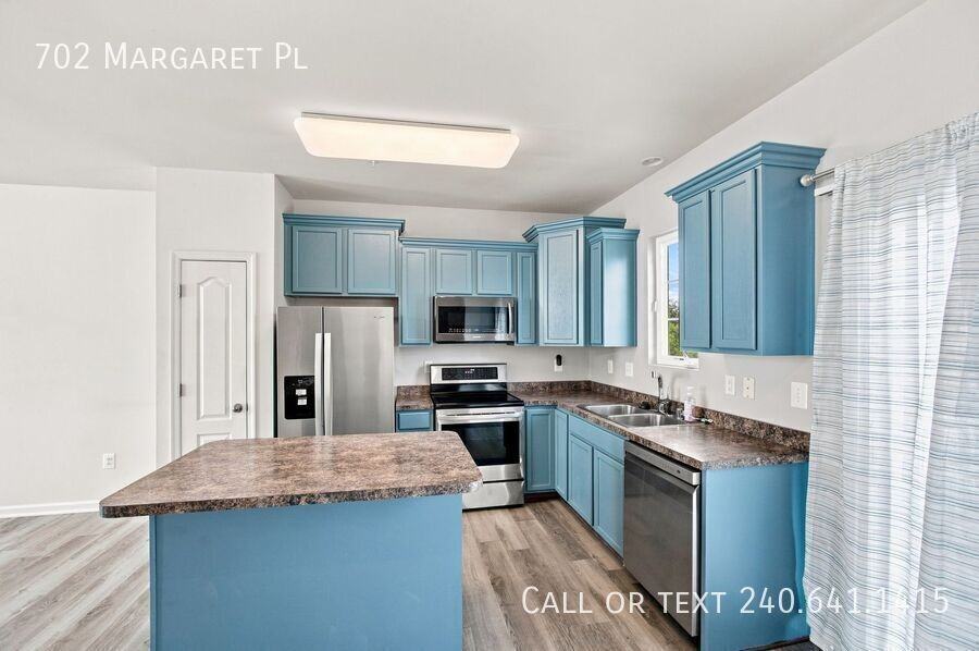 702 Margaret Pl - Photo 6 of 18