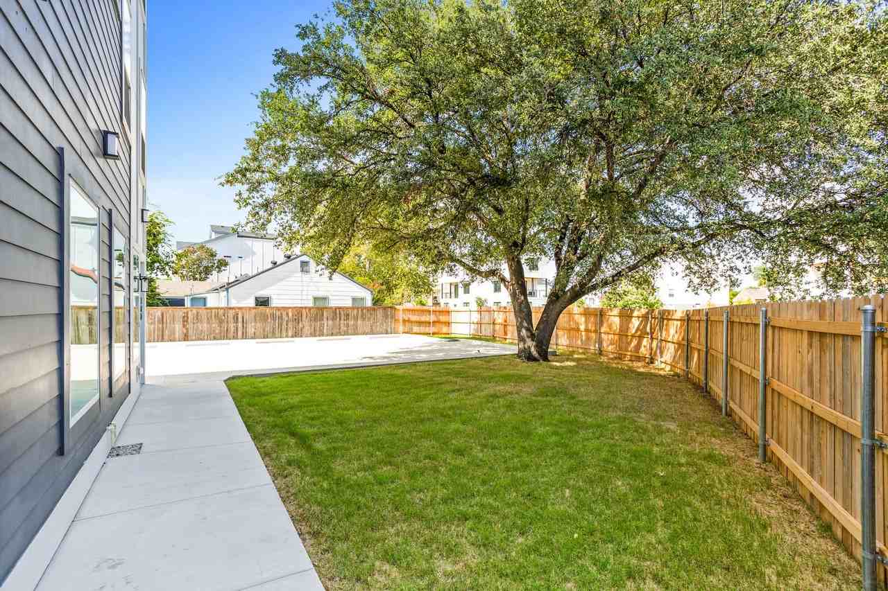 2400 Benbrook Dr - Photo 6 of 31