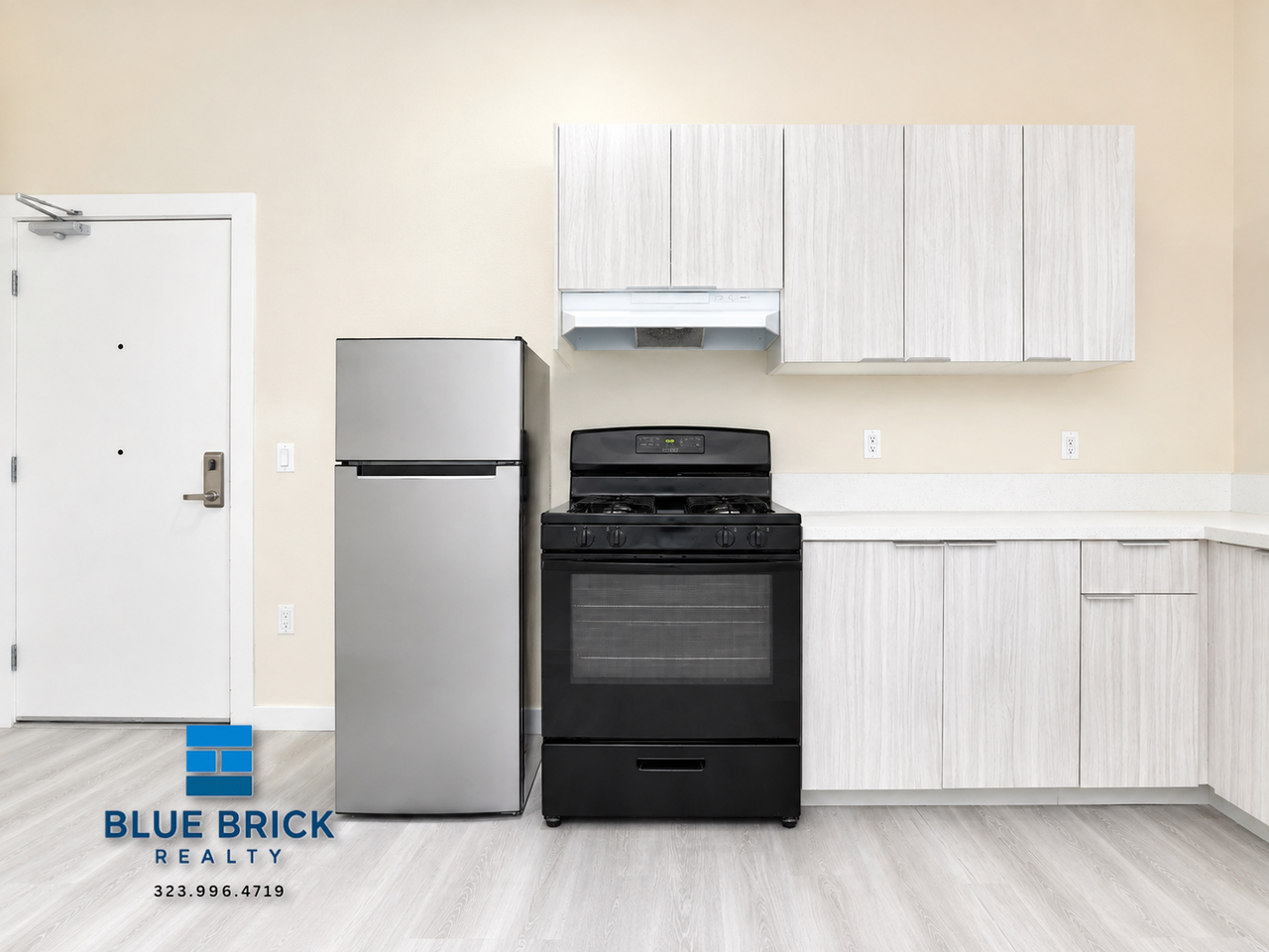 4821 Compton Ave #101 - Photo 2 of 15