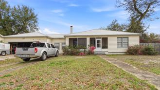 304 Allen Ave - Photo 1 of 1