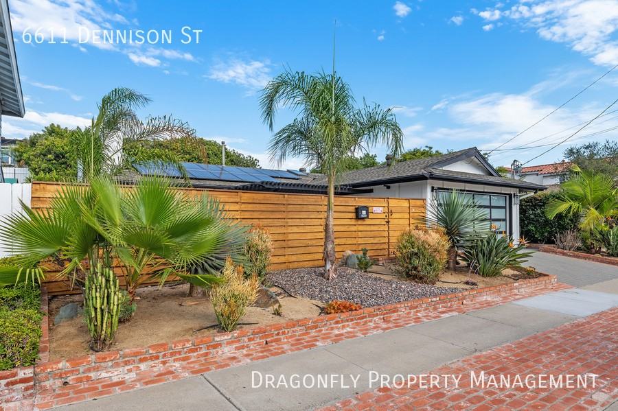 6611 Dennison St - Photo 3 of 31