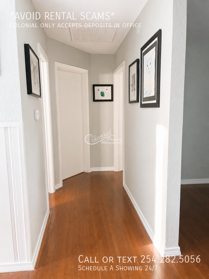 1406 N East St - Photo 4 of 12