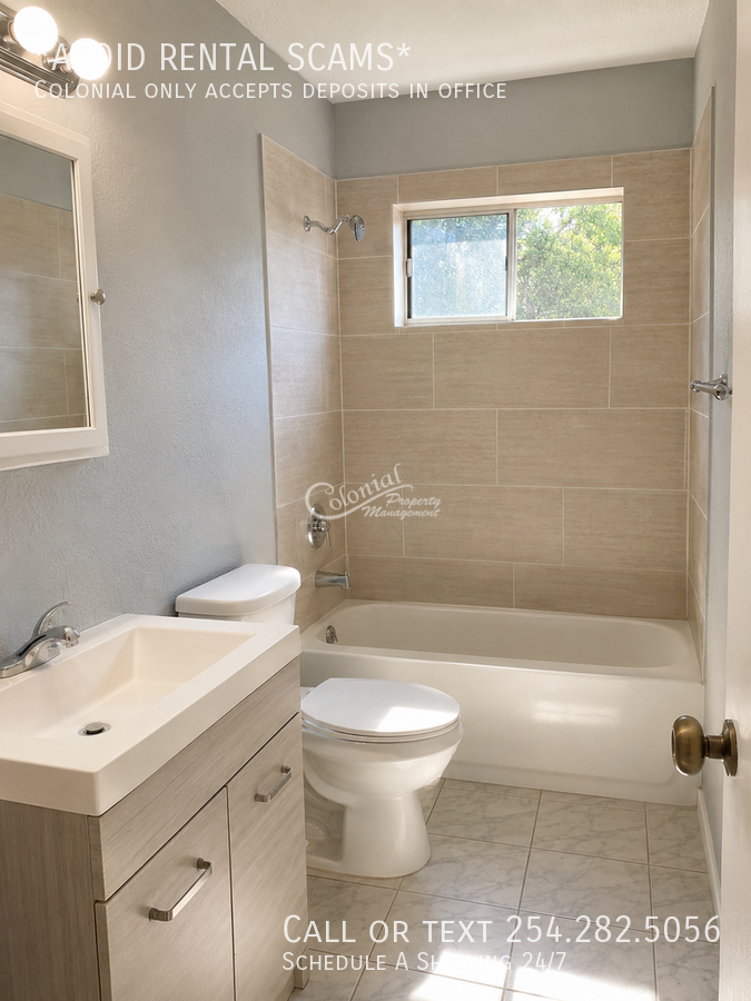 1406 N East St - Photo 6 of 12