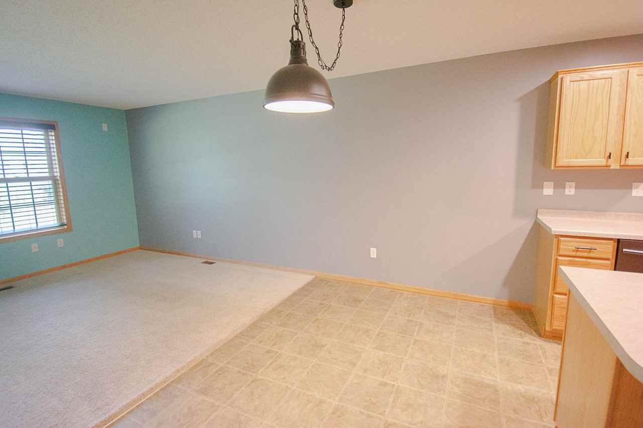 3057 Venice Ln Nw - Photo 6 of 25