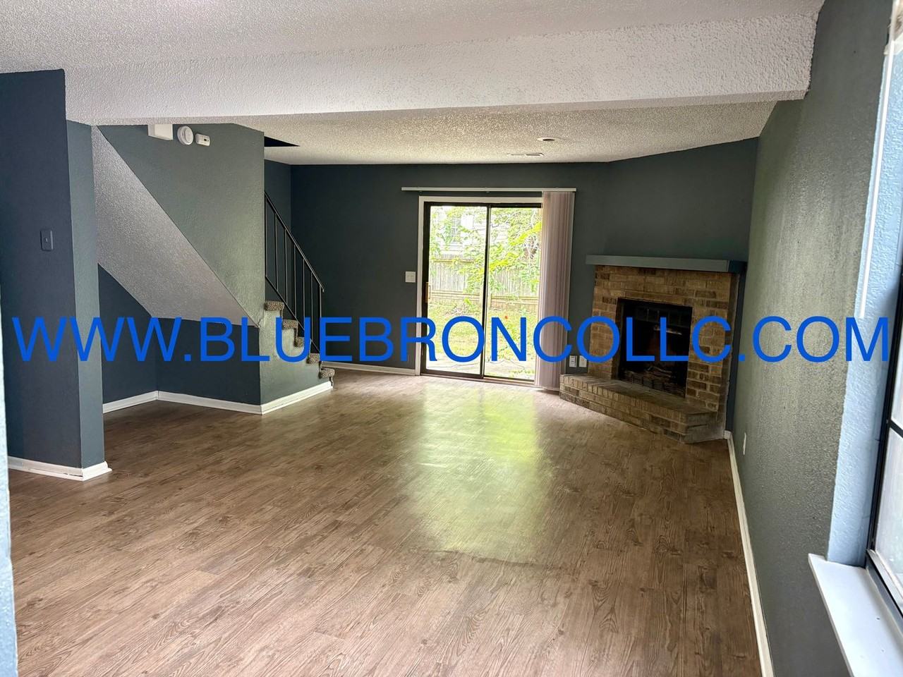 116 Sw Oxford Pl - Photo 3 of 12