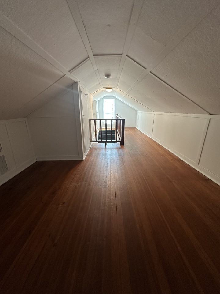 231 Sheridan Dr - Photo 6 of 13
