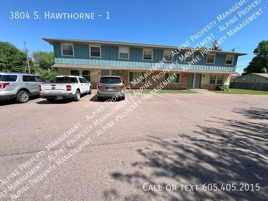 3804 S Hawthorne Ave #1 - Photo 4 of 26