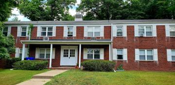 featured image of 404 Woodcliffe Ave