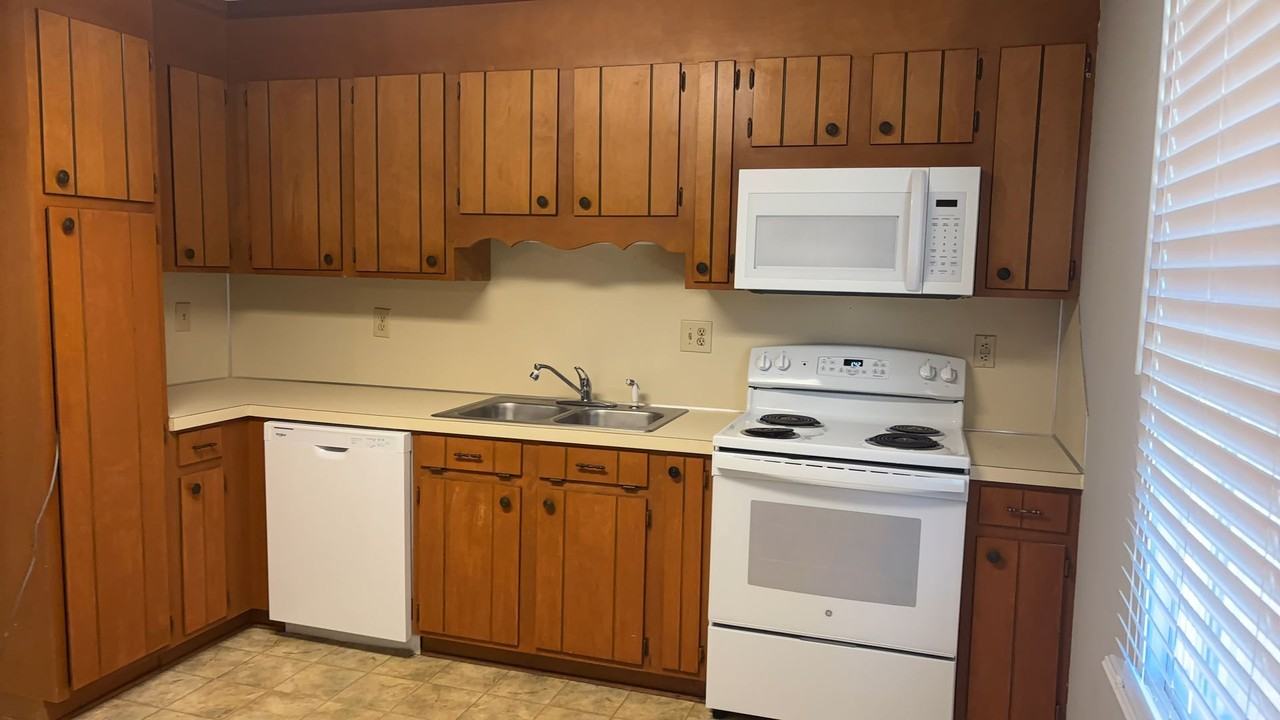 731 731 W Marion Street A&B - Photo 3 of 14