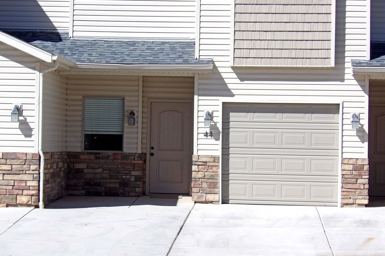 1677 N Main St #44 - Photo 2 of 24