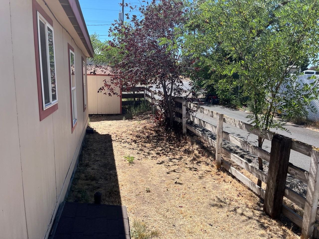 639 Se Evergreen Ave - Photo 5 of 31
