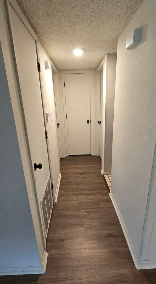 Greenwood Apartments - Photo 5 of 14
