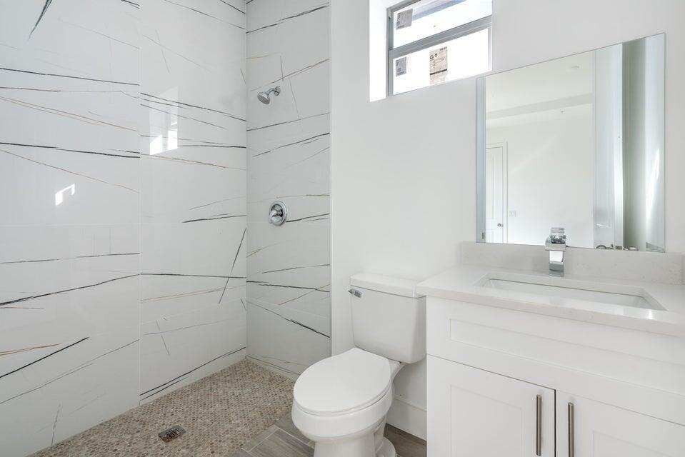 248 Rotonda Blvd W #1 - Photo 6 of 17