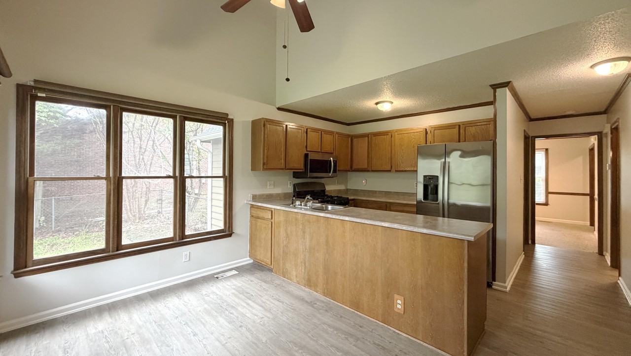 2387 Riverchase Pl #1 - Photo 6 of 17