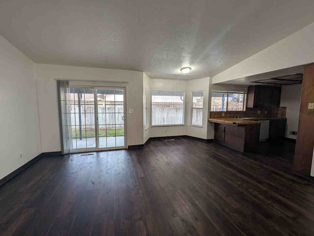 1765 N Denair Ave - Photo 3 of 11