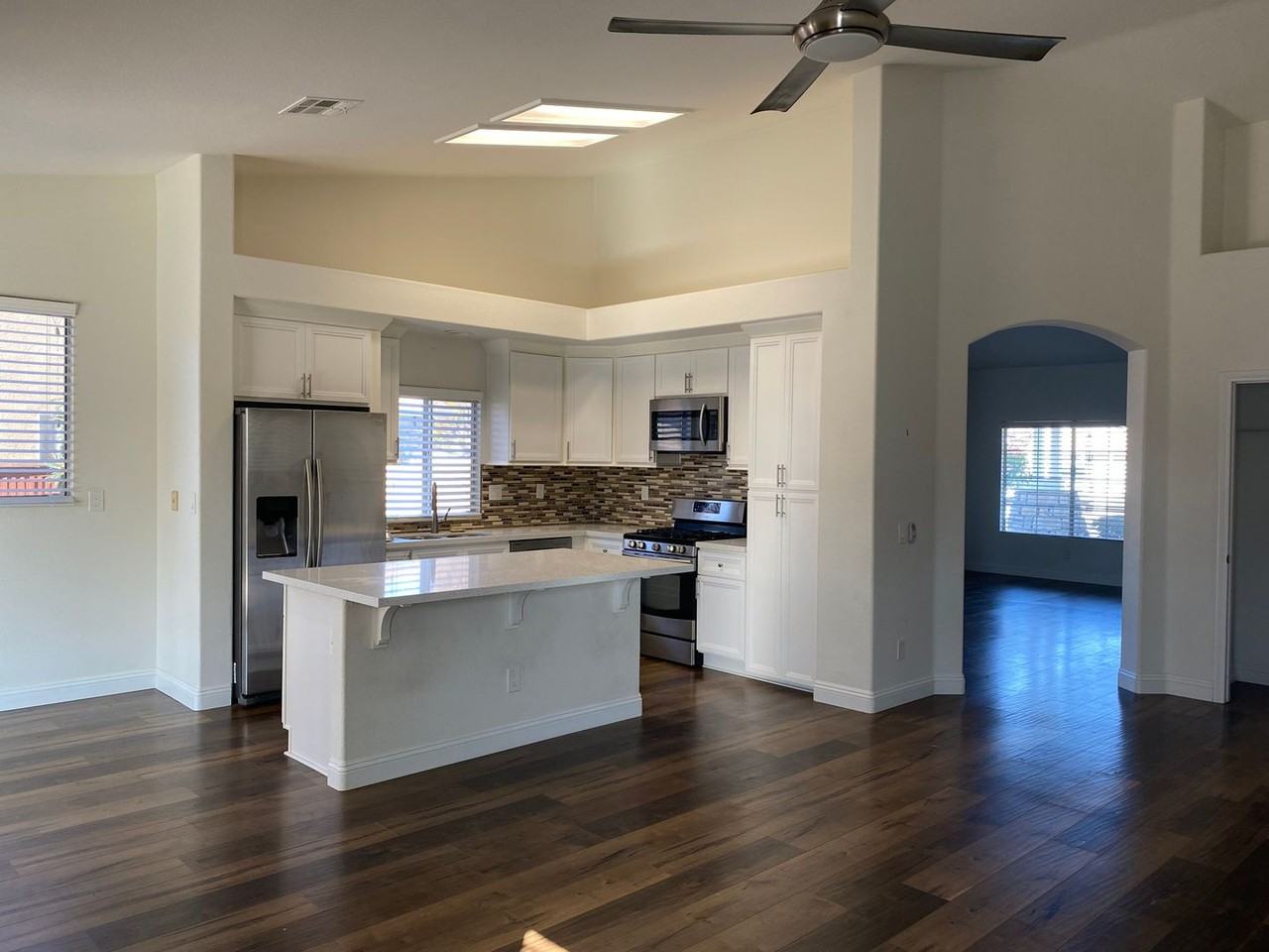 31431 Gironde Ct - Photo 2 of 9