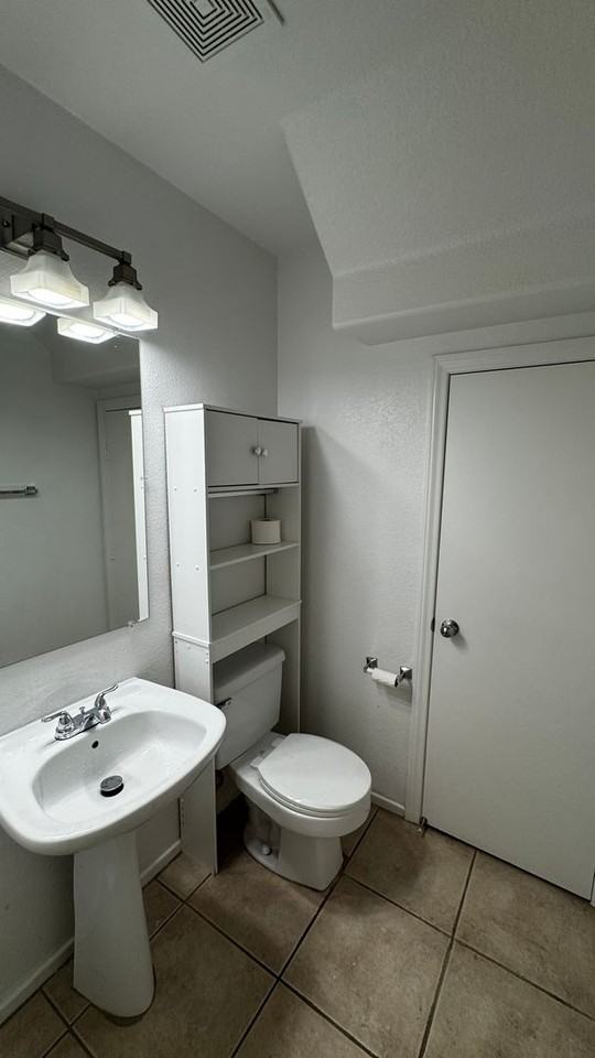 10435 Prairie Schooner Ave - Photo 5 of 28