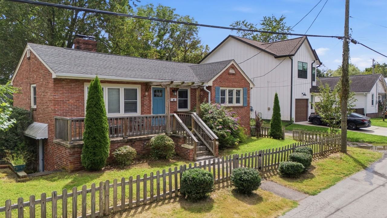 223 Fayetteville St - Photo 2 of 2