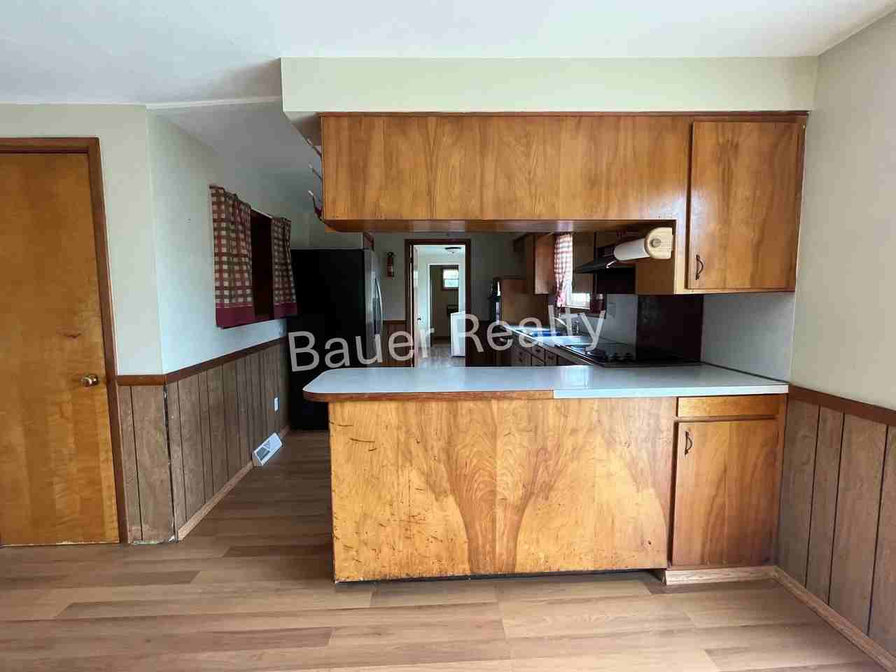 816 James St - Photo 7 of 24