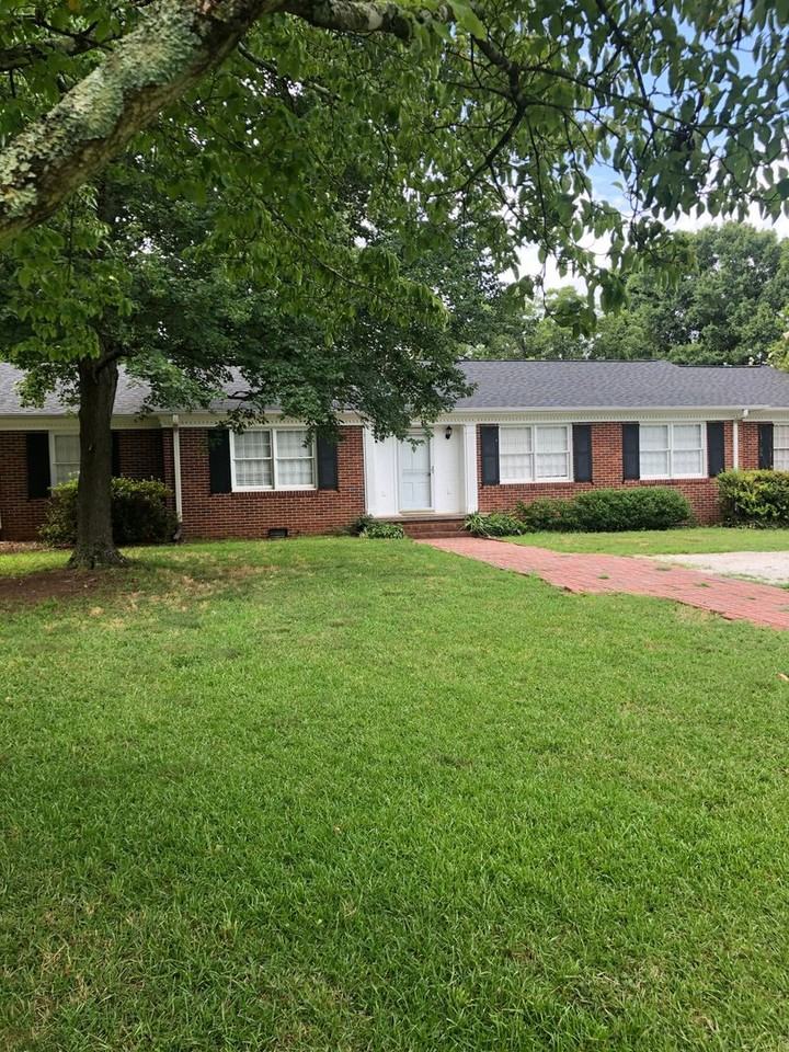 129 Sunset Dr