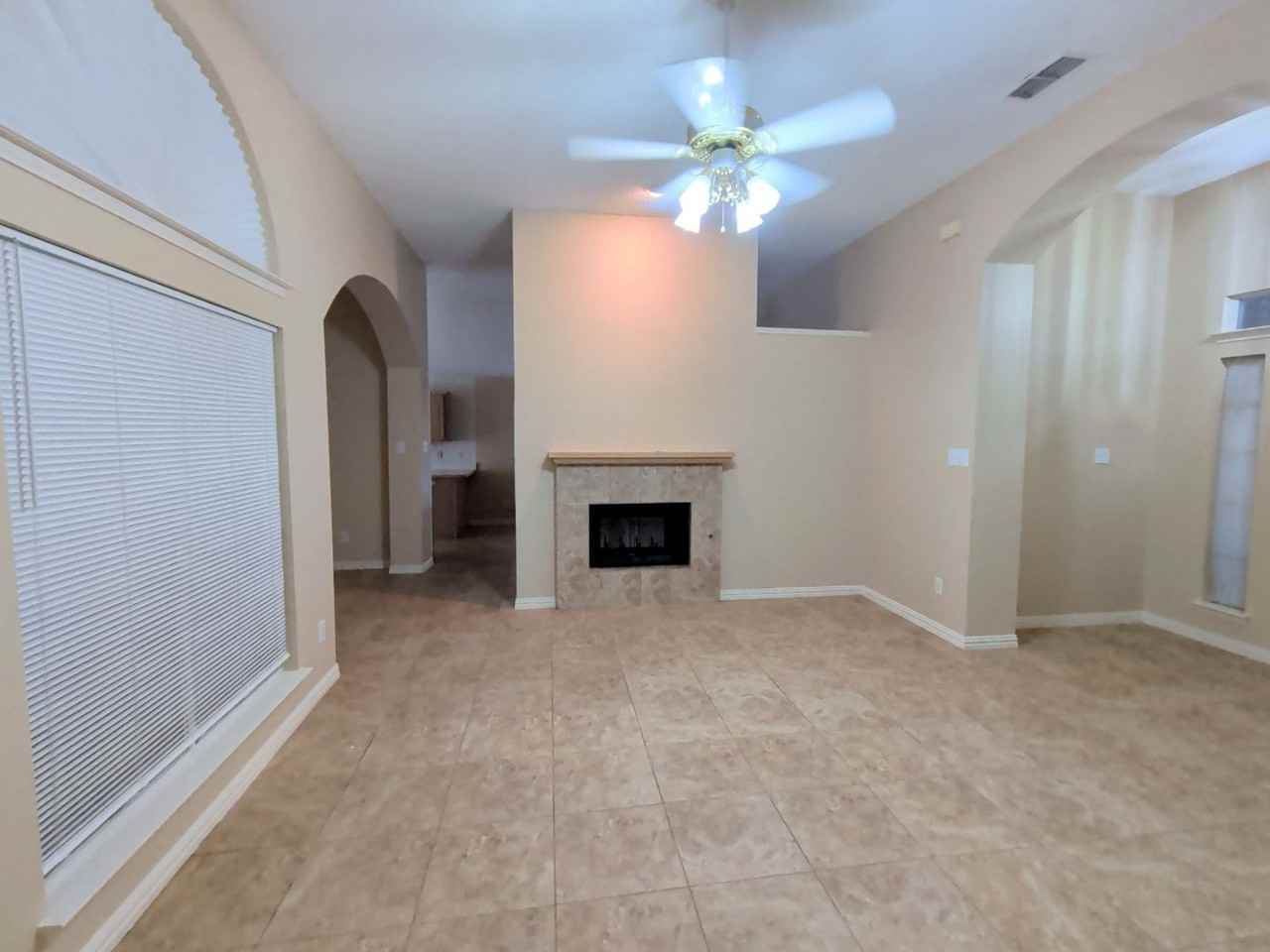 4819 Brady Ct - Photo 3 of 32
