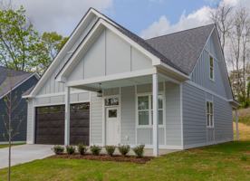 featured image of 4710 Stunner Ln