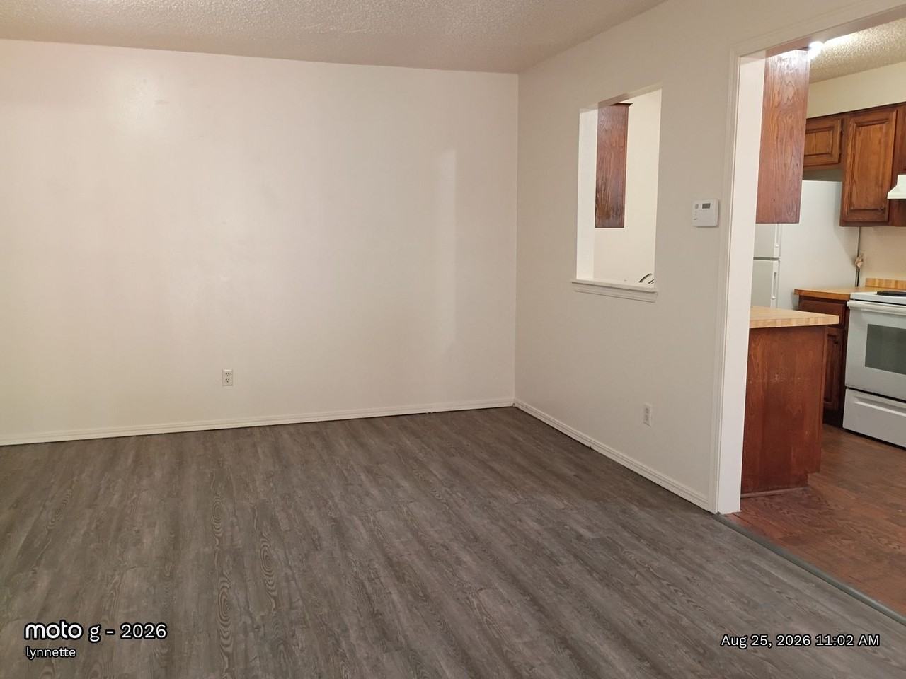 515 Peppertree Ln - Photo 3 of 20